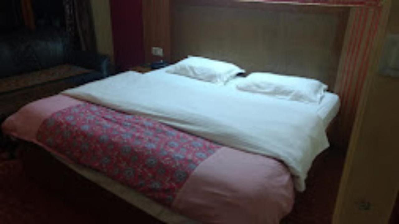 Hotel King Palace - Nature-Valley-Luxury-Room - Prime Location With Parking Facilities Shimla Ngoại thất bức ảnh